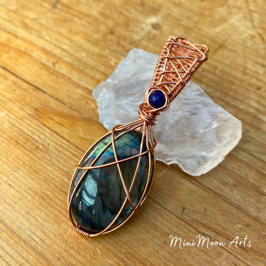 Labradorite & Lapis Lazuli Bright Copper Wire Wrapped Pendant